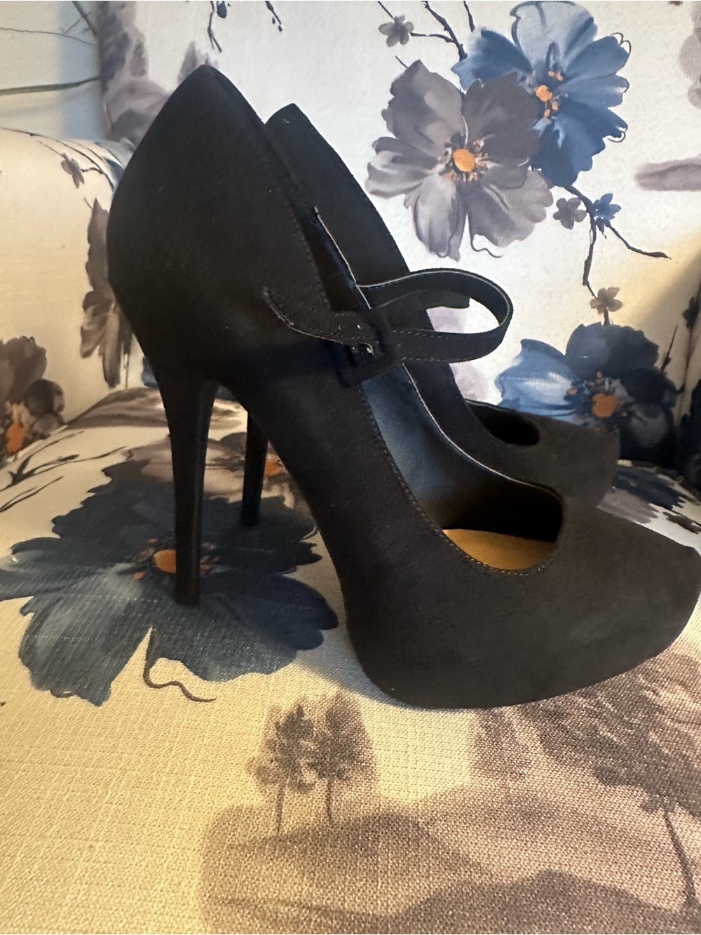 DIVA Lounge Black Mary Jane Suede platform High Heels